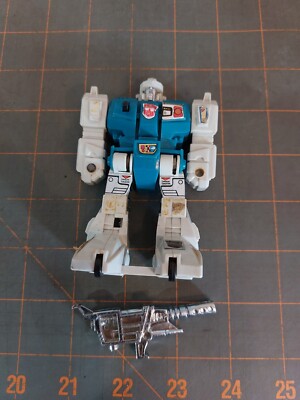 Twin Twist Vintage Transformers G1 Figure w Gun  1984 Hasbro Jumpstarter