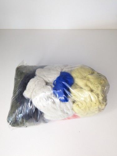 Lot Of Wool Roving Natural White, Green, Orange, Black Fiber Felting, Spinning - Picture 3 of 6