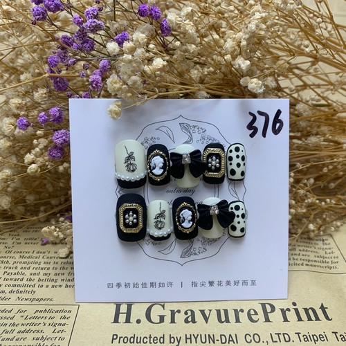 Press on nails short "Handmade Rose Hepburn Bow Style" 