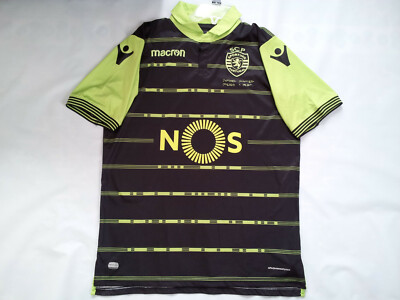 MACRON M.PERFORMANCE.SYSTEM SPORTING CLUBE DE PORTUGAL SOCCER JERSEY IN SIZE L