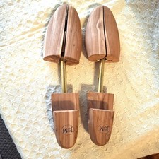 J  M Cedar Shoe Trees Men's Large