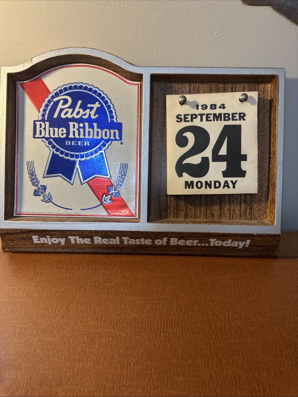 VINTAGE PABST BLUE RIBBON BEER CALENDAR SIGN 1984 Calendar Pages
