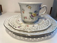 Kaffeeset bestehend aus Tasse, Untertasse und Mittelteller der Marke Burg Lindau