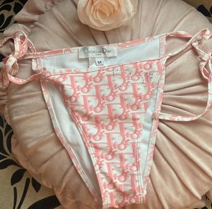 C*S様 Christian Dior ロゴプリント ビキニ Mサイズ　上 Dior Swimsuit | eBay