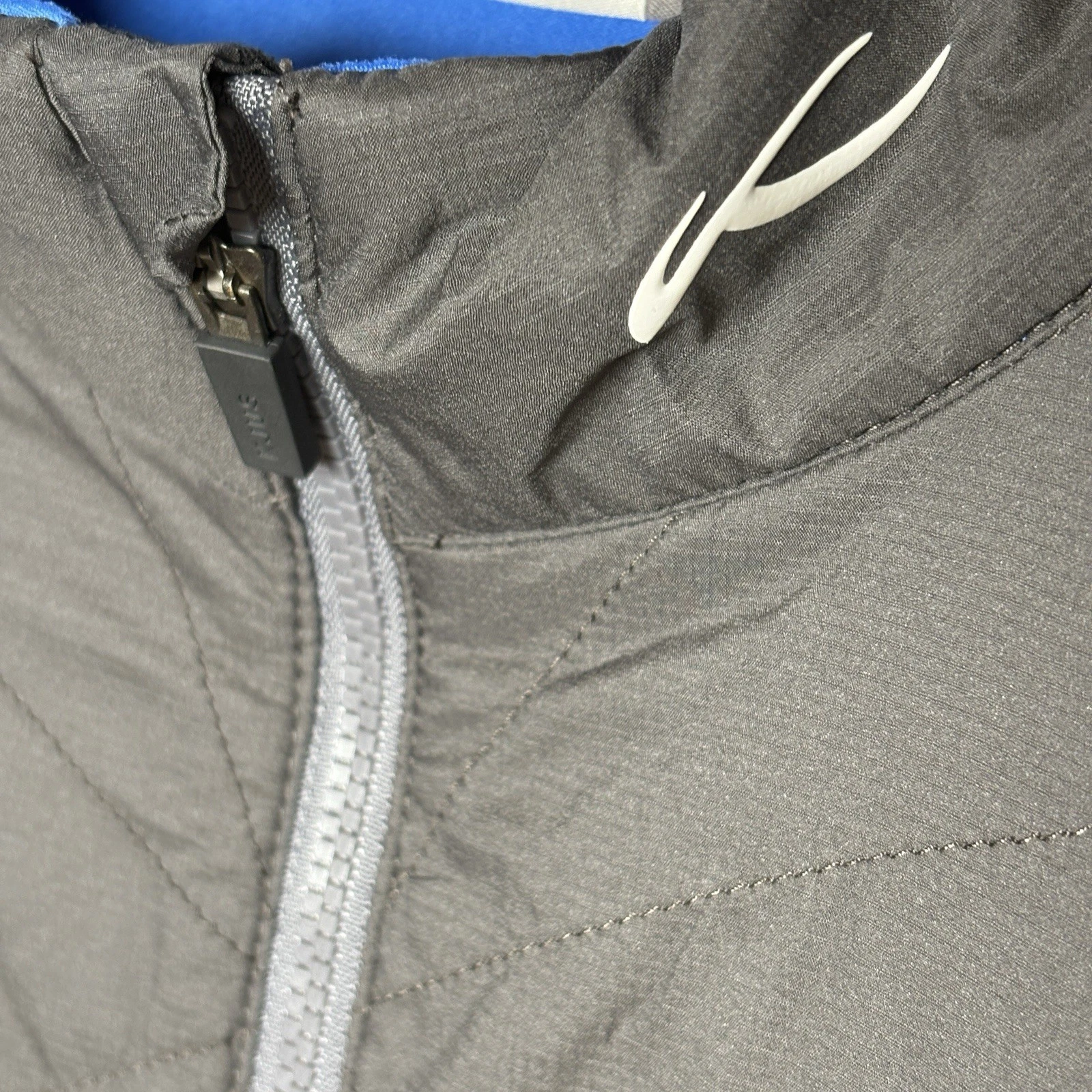 KJUS x The Country Club: Brookline Retention Jacket Men’s M Performance $299 - product detail image 7