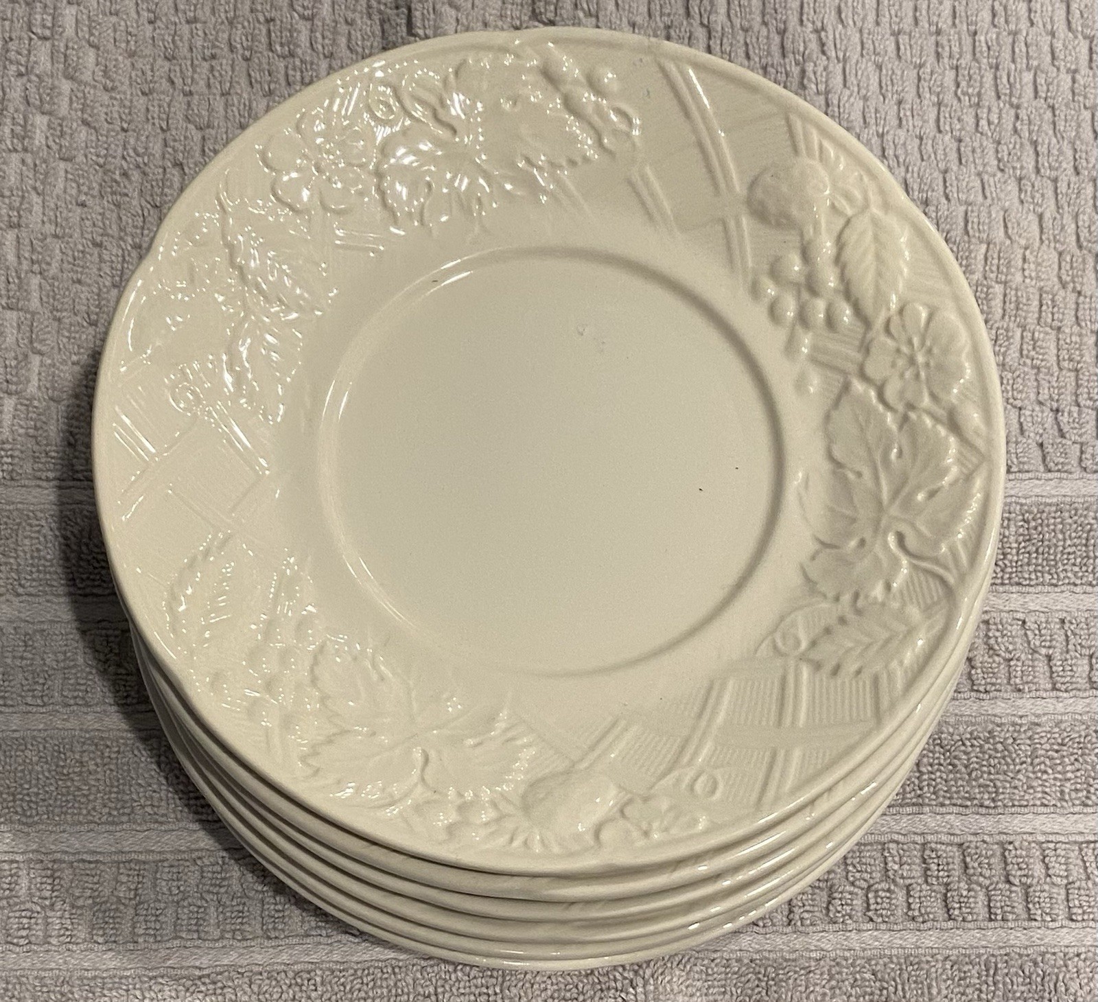 Mikasa English Countryside Bread/Dessert Plate White DP900 6