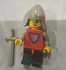 LEGO 6077 677 Knight&rsquo;s Procession Original  Guard  With  Sword