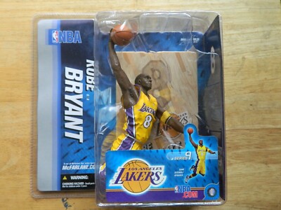 NBA Kobe Bryant フィギュア s-l400.jpg