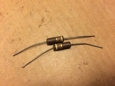 2 NOS Vintage Central 470 ohm 1 watt 1W Carbon Comp Resistors TESTED 500 (Qty av
