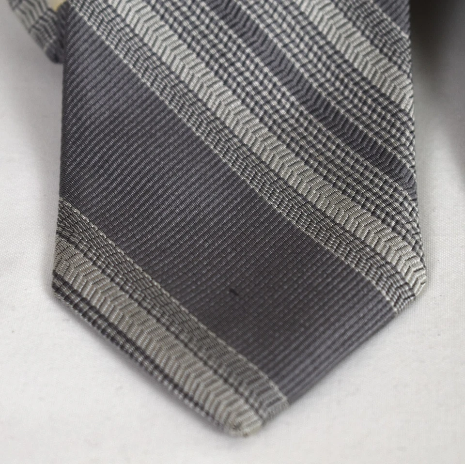 Lot of 4 Band of Outsiders Stripes Plaid Foulard Solid 100% Silk SKINNY TIES - Image 2 of 4