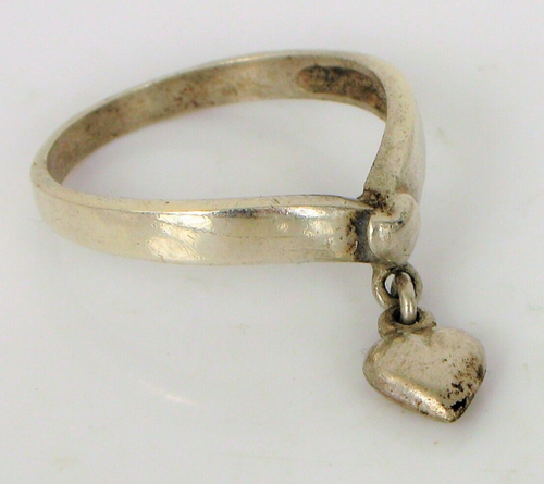 VTG BEAUTIFUL STERLING SILVER LOVE THEME RING HEART DANGLE TASSLE SIMPLE SZ 6