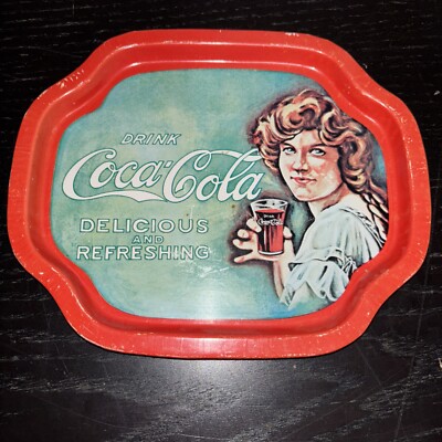VINTAGE SMALL CAN ME COCA COLA TRAY