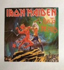 Iron Maiden Sticker - Run To The Hills