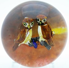 XL Fascinating RICK AYOTTE Pair of OWLS and BEETLE Sunset Art Glass PAPERWEIGHT