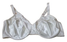 Vintage Vanity Fair Size 40C Bra Underwire Sheer Lace Satin Cream Ivory 75-134