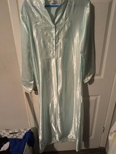 Vintage Ilise Stevens Mint Satin Nightgown With Embroi  Size Small   Made in USA