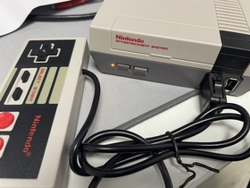 Nintendo NES Mini Classic Edition Console - NTSC-USA edition