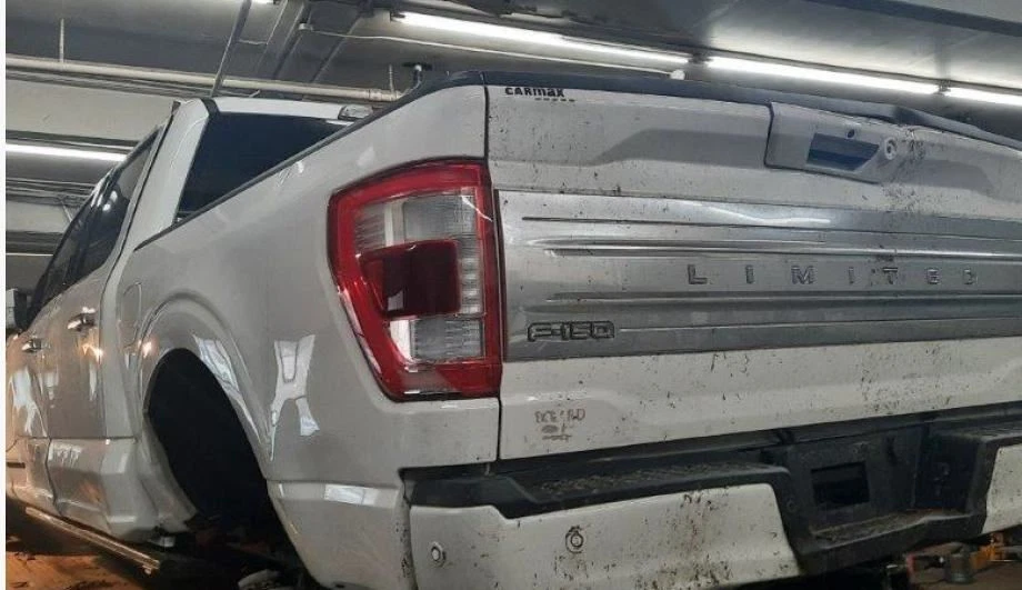 Compresor de aire acondicionado turbo híbrido para camioneta Ford F150 21-25 4219023 Foto 3 de 4