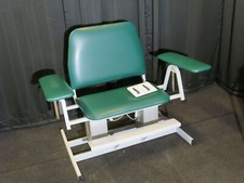 MedCare Mfg12-CUXXP Power Adjustable Height XX Wide Phlebotomy Blood Draw Chair