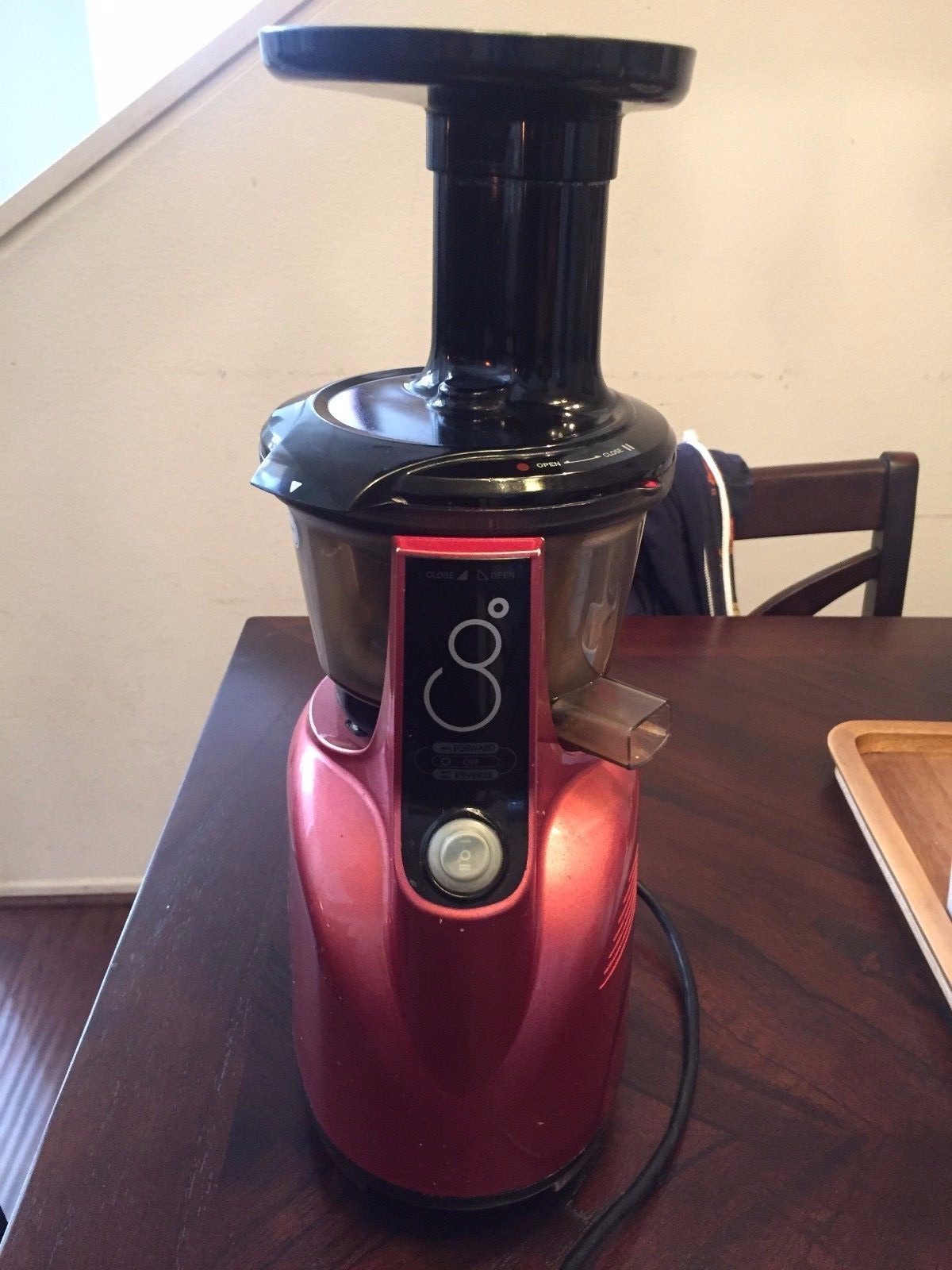 NUC Slow Juicer UL-110 Extractor Fruit Vegetable Juice (120V/240W)