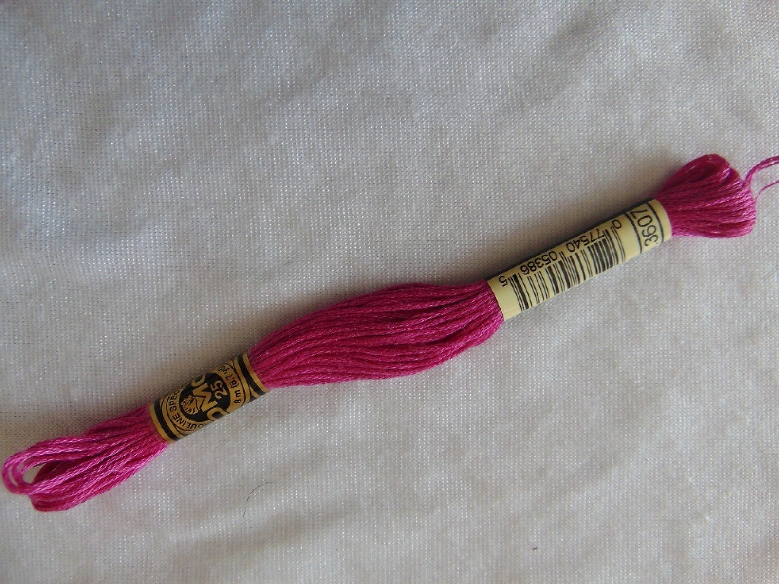 DMC 8 METER STRANDED COTTON CROSS STITCH THREAD DMC 3607 LIGHT PLUM