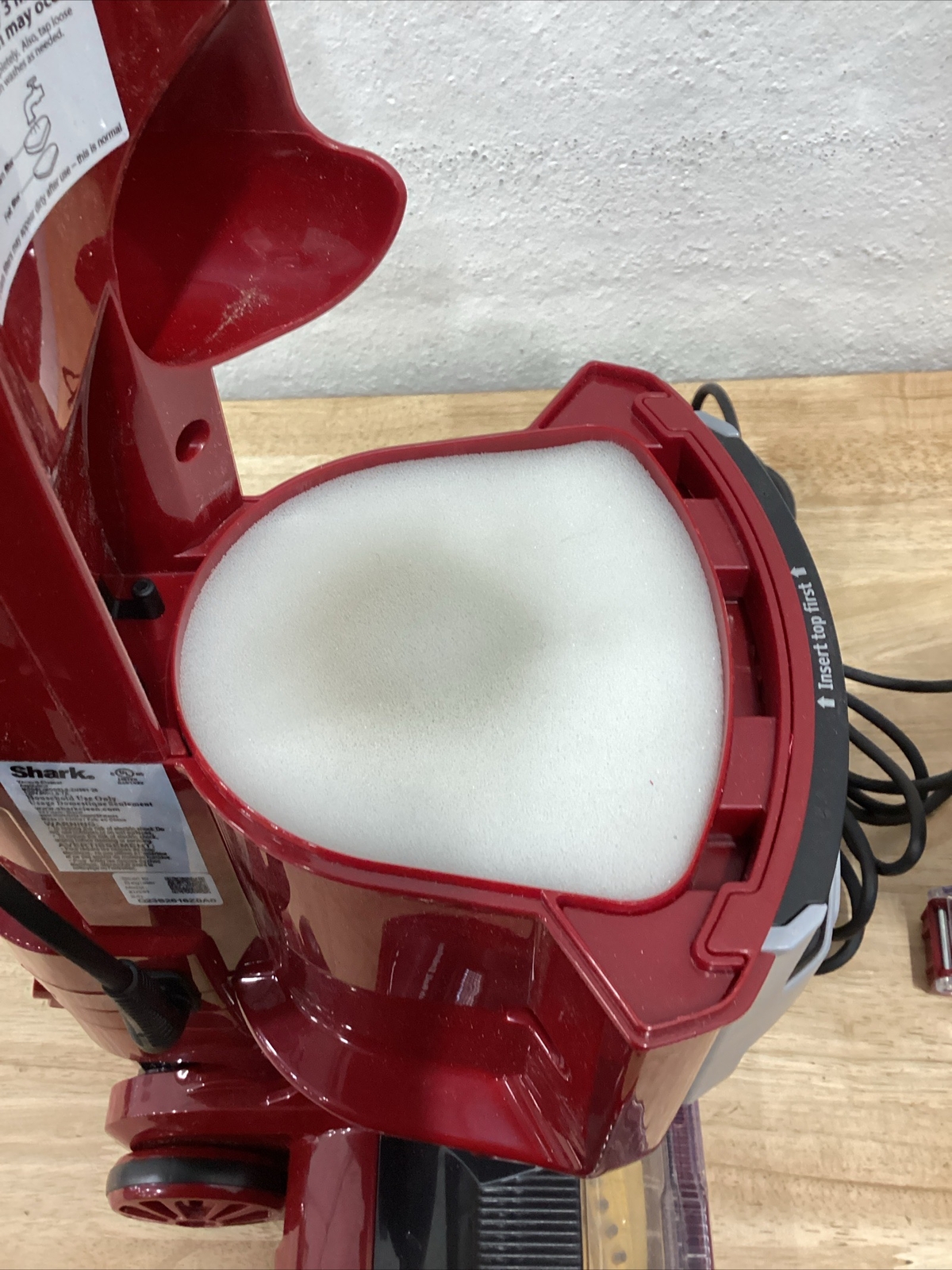 Shark Navigator ZU561 Upright Vacuum Cleaner Red 622356555494 eBay