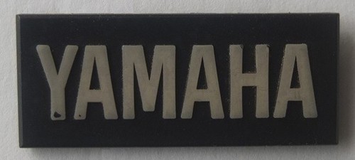 vintage YAMAHA speaker grille emblem for NS-AC3 center, other speakers c.1996 - Picture 3 of 3