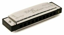 Fender Blues Deluxe 10-Hole Harmonica in the Key of C with Case