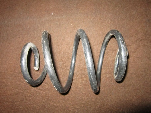 RENAULT TWINGO 2 CNO  AB 2008  FEDER HINTERACHSE !!!!