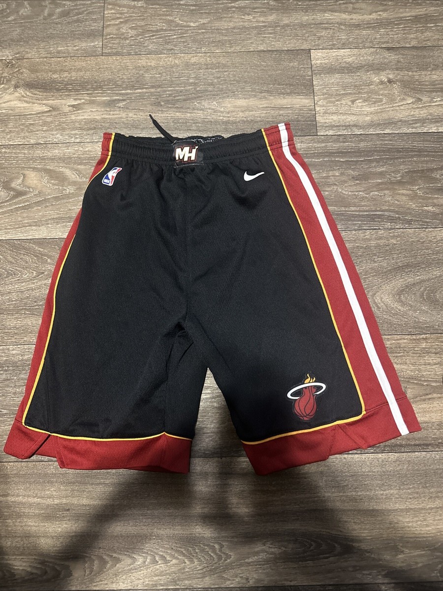 miami heat shorts nike