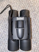 Bushnell 10 x 25  300 FT.  1000 YDS. Black Compact Folding Binoculars 13-2516