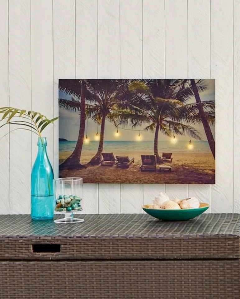 Lona de playa palmera con luces LED cuelga en cualquier área de tu hogar Foto 2 de 4