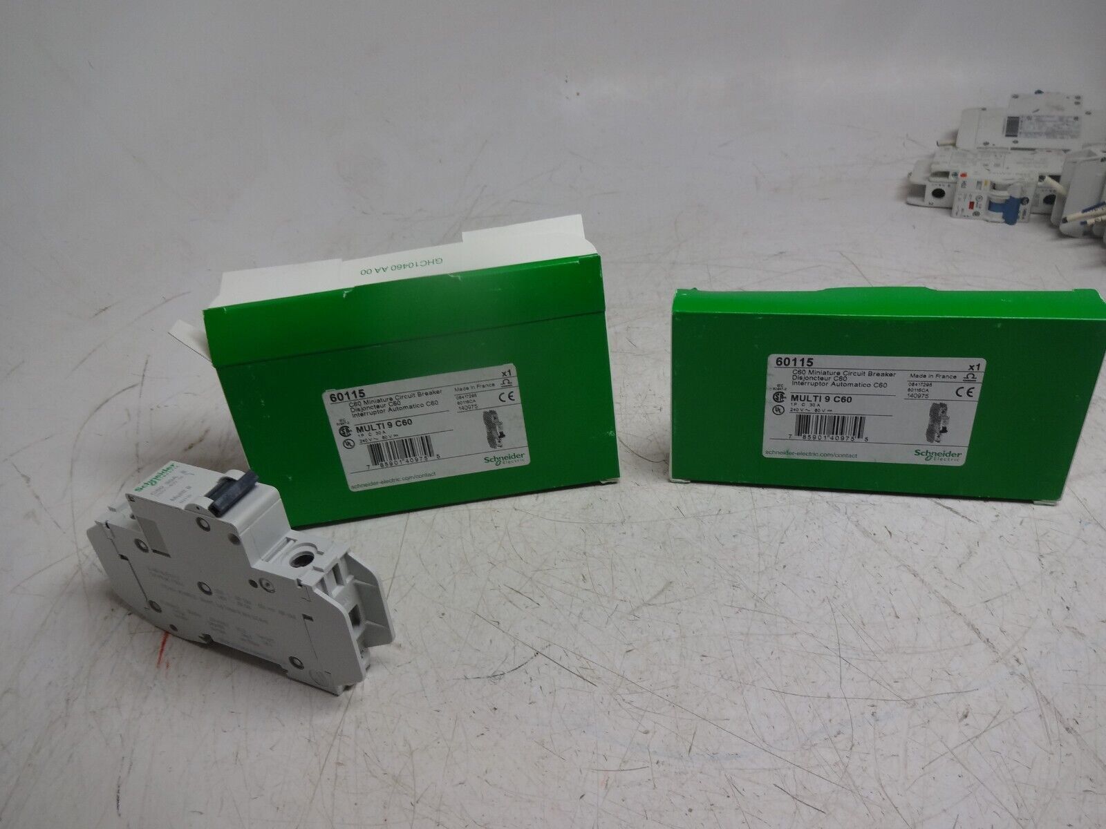 Lot of 2 Schneider Electric 60115 MULTI 9 C60 Miniature Circuit Breaker