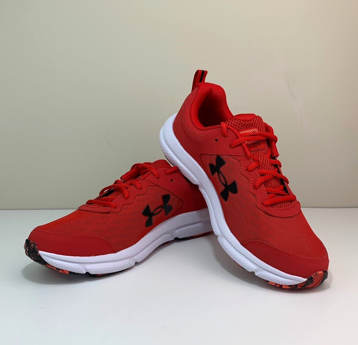 Under Armour Charged Assert 10 Mens Sz 13 Red Shoes Sneakers Athletic NEW W/Box Under Armour Charged Assert 10 R  main image 2