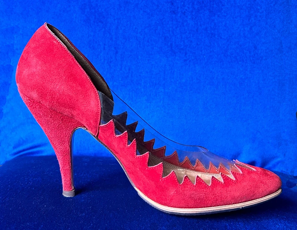 BOMBAS VINTAGE AÑOS 80 NORMA KAMALI SEXY STILETTO 'LICKED-BY-FLAME' GAMUZA ROJA 7M Foto 2 de 4