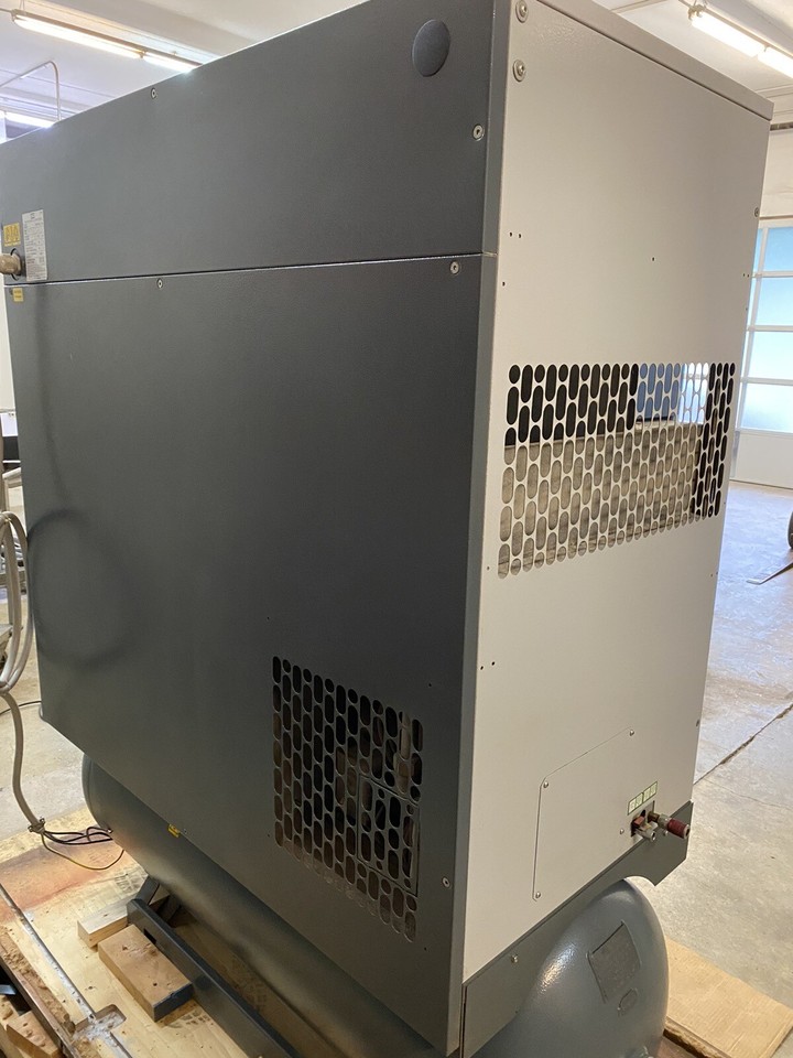 Atlas Copco GA11 VSD FF Tank Mounted Rotary Screw Compressor + Dryer ...