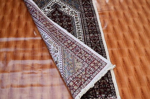 Silk Area Hand Knotted Oriental Red Handmade Traditional 2.6x4 Bedroom Rug - Picture 5 of 5