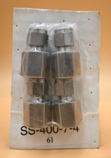 SWAGELOK SS-400-7-4 FEMALE CONNECTOR 1/4" TUBE OD X 1/4" - LOT OF 4PCS