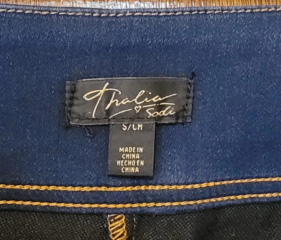 Falda Lápiz Thalia Sodi Azul Denim Oscuro Elástica PEQUEÑA Original $59.50 Foto 4 de 4