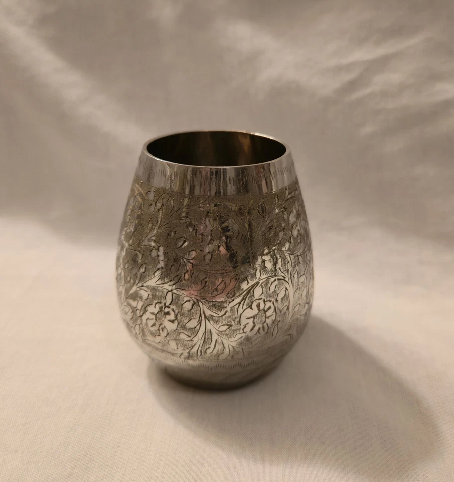 Juego de azúcar y crema grabados vintage India plata sobre latón pequeño Foto 4 de 4