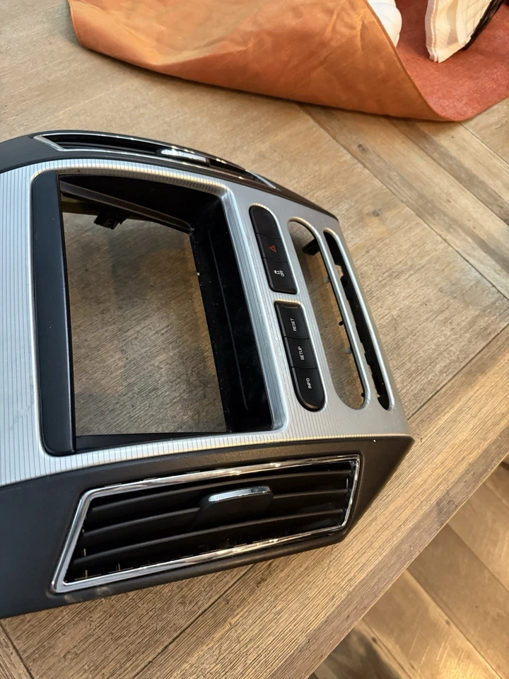 Ford Edge 2007-2010 radio ventilación bisel negro plata Foto 4 de 4