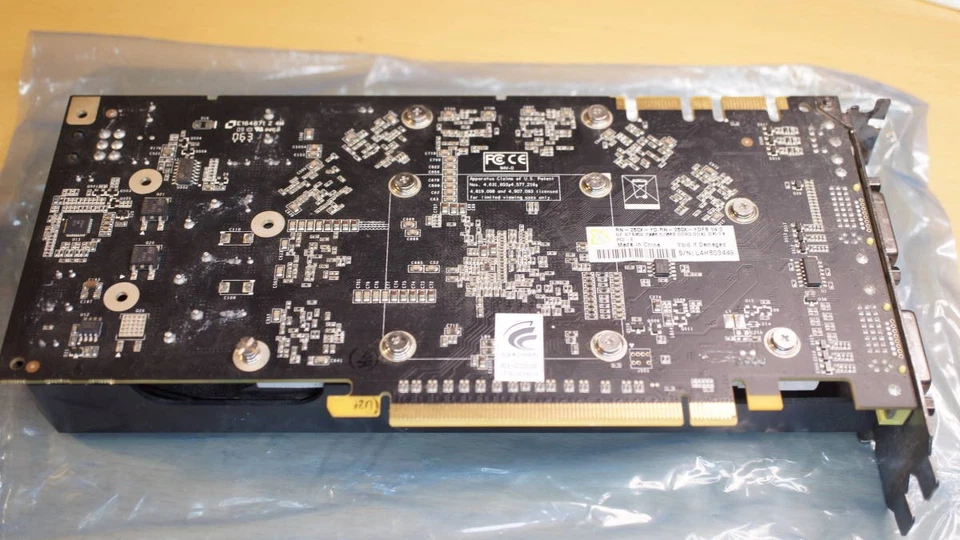 [Outer Exhaust] NVIDIA GeForce GTS250 XFX AN-250X-YD - Image 4 of 4