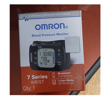 Omron 7 Series Wrist Blood Pressure Monitor Bluetooth, 90 Memory, Averaging