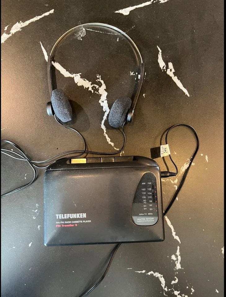 Telefunken Traveller 5 – Tragbarer Kassettenspieler - Cassette Player- Kopfhörer