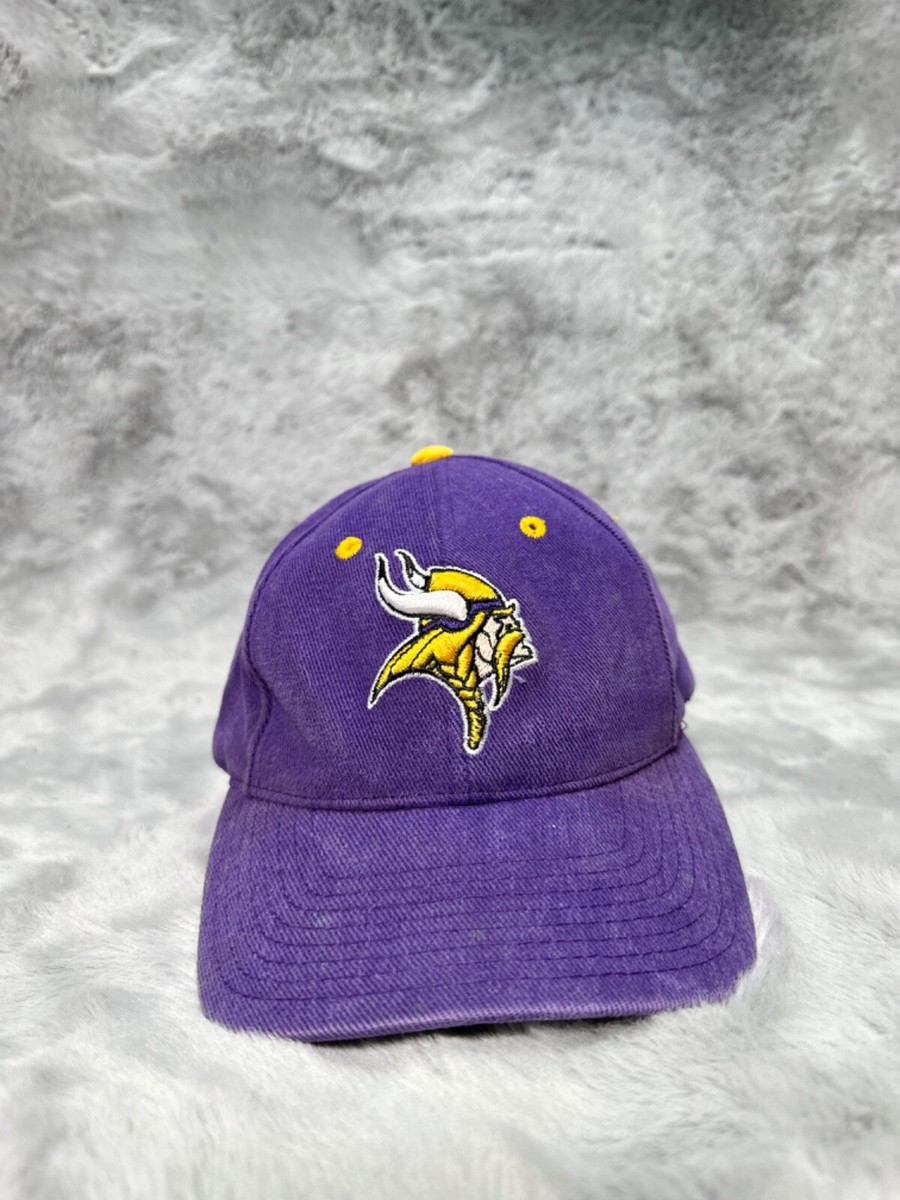 Vintage Minnesota Vikings Hat Cap Logo Athletic Purple Yellow NFL