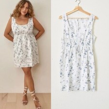 NWOT Reformation SIZE 10 Moss 100% linen white floral mini dress in Madeline