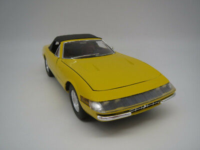 Ferrari 365 GTS 1:18 Par Solido - Modèle Réduit De Collection, Occasion