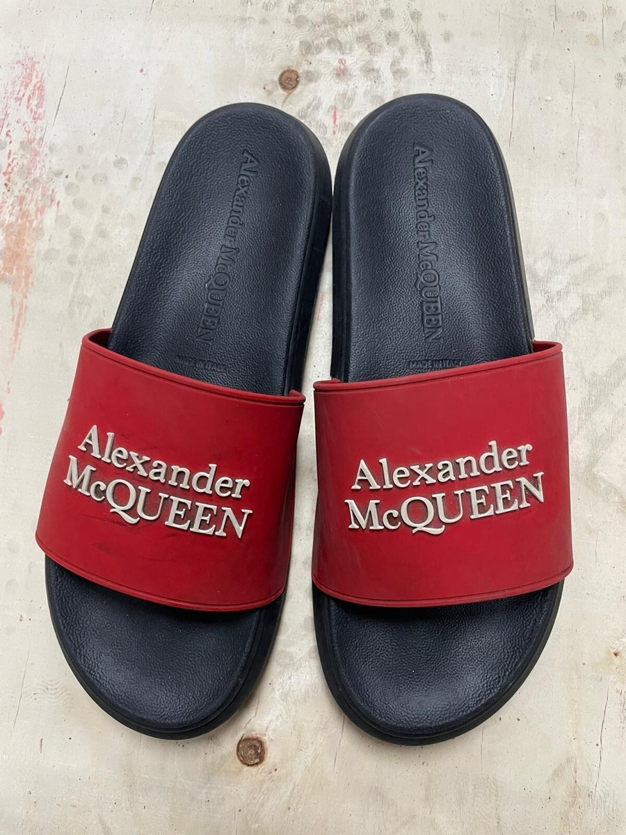 Alexander McQueen Men\'s Logo Pool Rubber Slide Sandals Red IT 43.5 M / US 10.5 Alexander McQueen Men main image 3