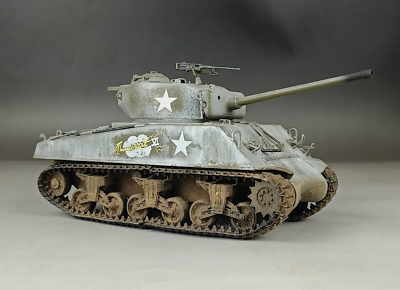 1/35 Built U.S M4A3 76W Sherman Thunderbolt VI Lt.Col. Abrams