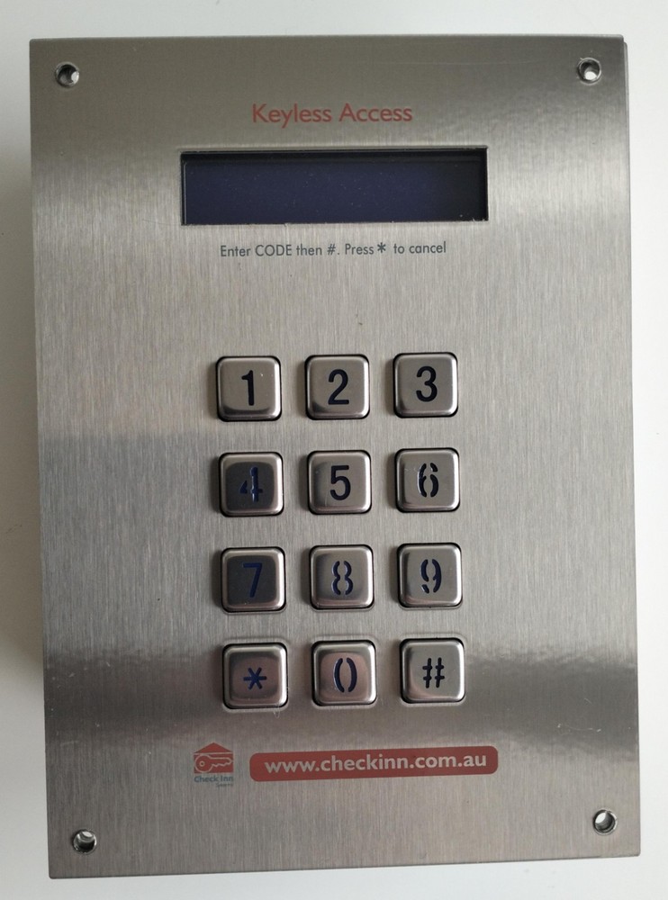 Smart Keyless Entry Pad for Secure Touchless Access  
